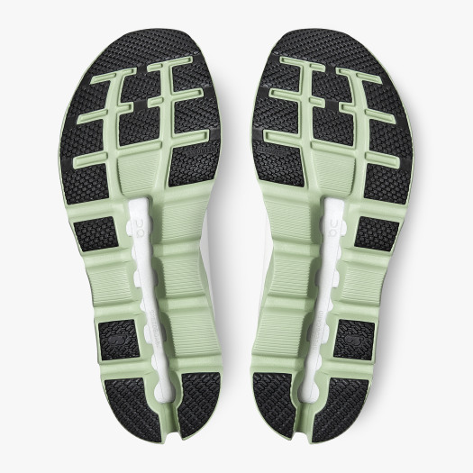 ON RUNNING W. CLOUDSTRATUS 2 WHITE/BLACK