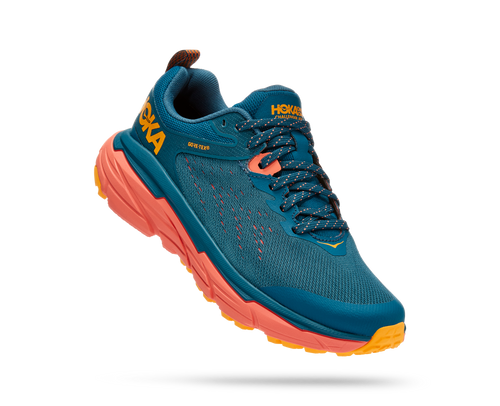 HOKA W. CHLNGR ATR 6 GTX BLUE CORAL/CAMELLIA