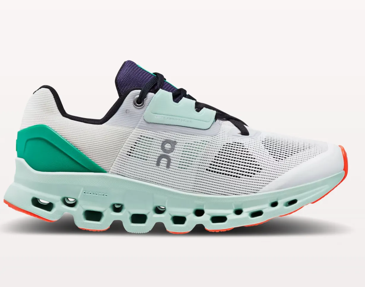 ON RUNNING W. CLOUDSTRATUS UNDYED-WHITE/CREEK ON RUNNING W. CLOUDSTRATUS UNDYED-WHITE/CREEK
